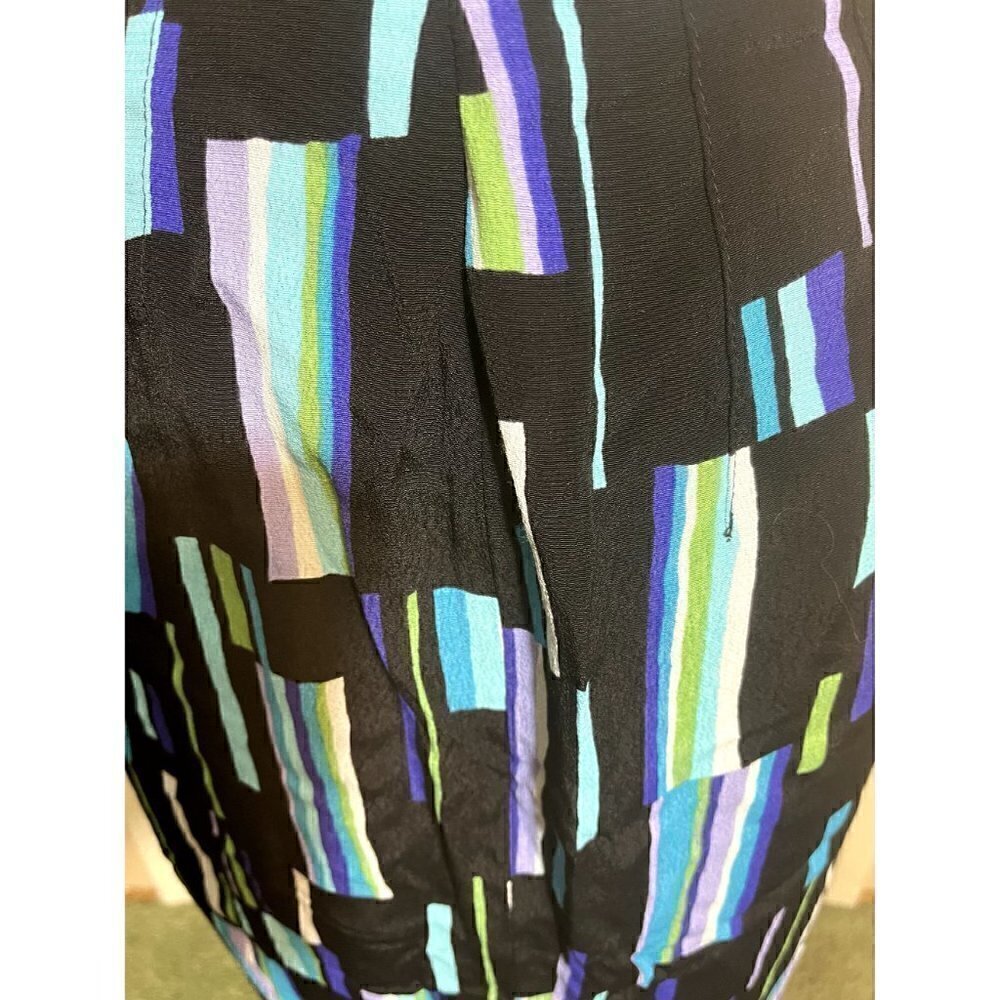 Gianni 6 Petite Blue, Black, Green & Lavender Skirt. - Picture 5 of 6
